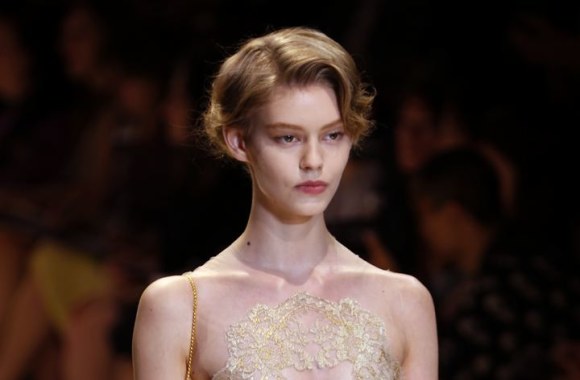 Mados dizainerio Giorgio Armani 2014 metų pavasario/vasaros kolekcija 