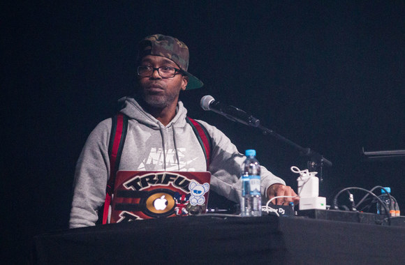 Vilniuje nugriaudėjo į skandalus įsivėlusio Nelly koncertas