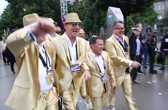 VIDEO kadras: Sirgaliai plūsta į \"Eurovizijos\" finalą