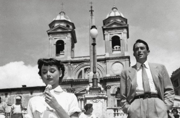 Kadras iš filmo „Atostogos Romoje“ („Roman Holiday“)