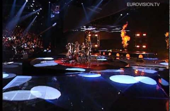 VIDEO kadras: Ruslana - Wild Dances (Ukraine) - LIVE - 2004 Eurovision Song Contest