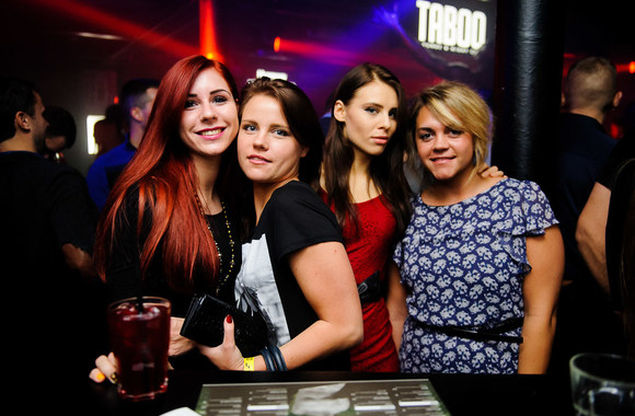 Vakarėlio klube „Taboo“ akimirka