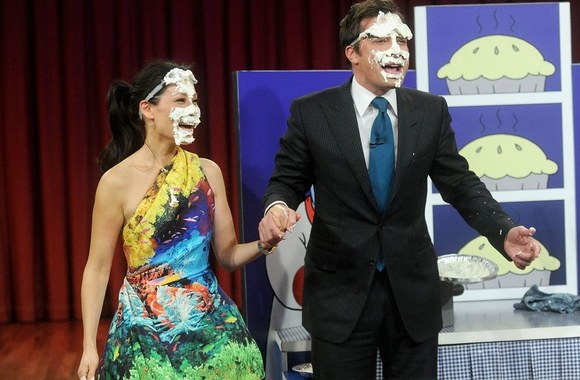 Lucy Liu ir Jimmy Fallonas