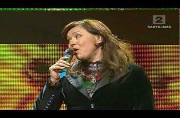 VIDEO kadras: Rosita Čivilytė ir Rūta Ščiogolevaitė \"Meilės netylėk\"