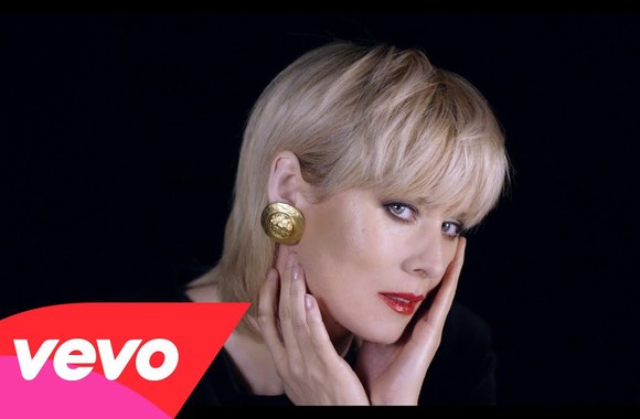 VIDEO kadras: Naujausias Roisin Murphy klipas „Exploitation“