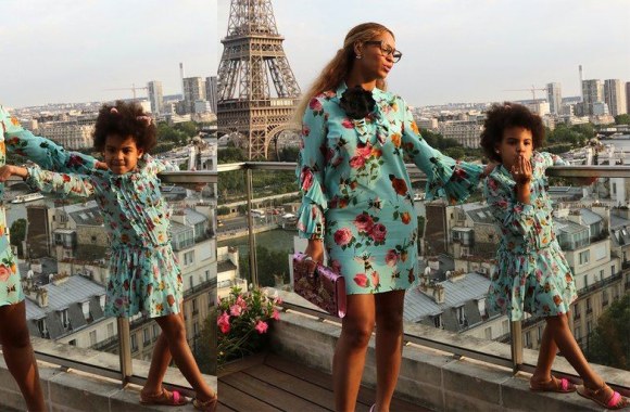 Beyonce su dukra Ivy prie Eifelio bokšto.