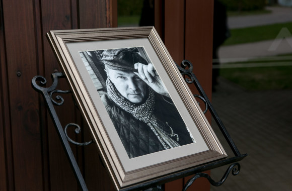  Pažinojusiesiems Dalių Mertiną skaudu su juo atsisveikinti