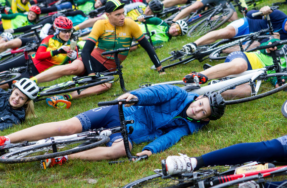 Vita Degutienė pakvietė jungtis prie pasaulinės iniciatyvos „Rapha Womens 100“ – dviračiais mins 100 km