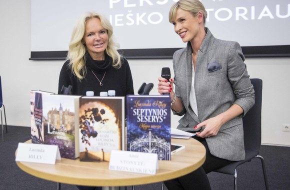 Susitikimas su Lucinda Riley