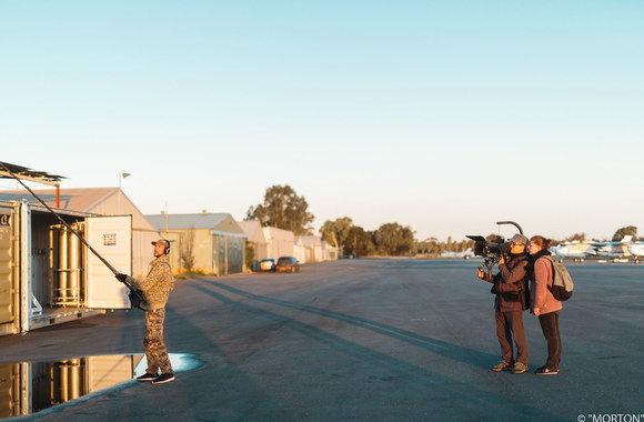 Filmo „Aplink pasaulį per 14 dienų“ filmavimo akimirka