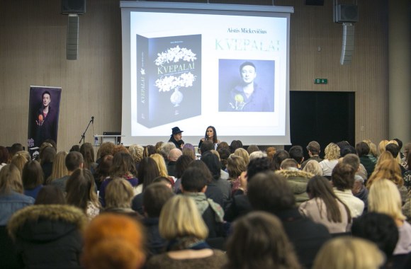 Knygos „Kvepalai“ pristatymas