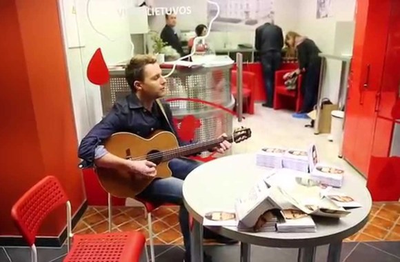 VIDEO kadras: Edgaro Lubio naujo albumo „Tu – dalis manęs“ pristatymas.