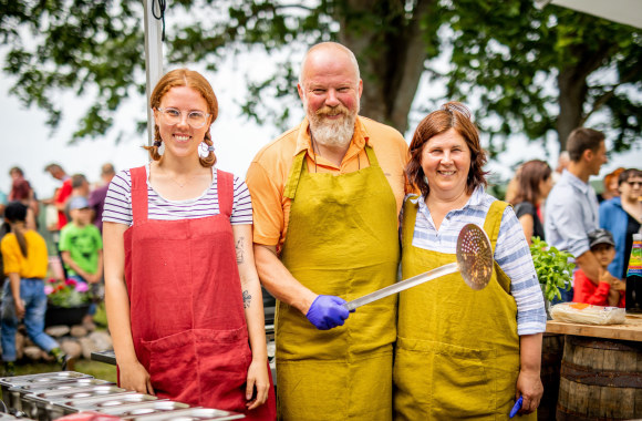 Vytaro Radzevičiaus lauko restorano atidarymas Merkinės dvarvietėje/ Irmanto Gelūno „ŽMONĖS Foto“ nuotr.