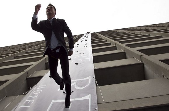 Netradicinis mados kolekcijos pristatymas