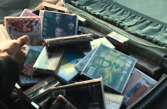 VIDEO kadras: Пиратские копии — Мумий Тролль