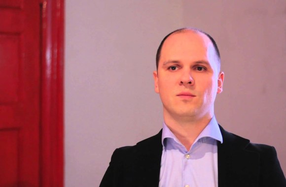 VIDEO kadras: Teatras KITAS KAMPAS pristato premjerą \"DURYS\"