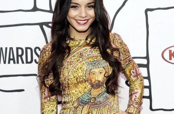 Vanessa Hudgens švenčia 25-ąjį gimtadienį