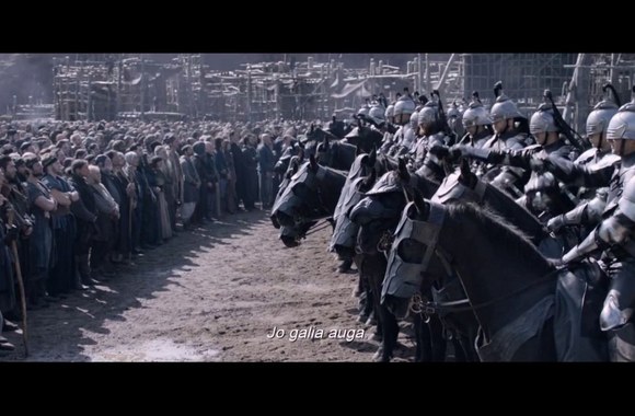 karalius-arturas-kalavijo-legenda-ekskaliburo-istorija-kinuose-geguzes-12-d-naujausias-anonsas