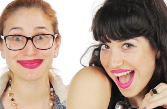 VIDEO kadras: Moterys išbandė Kylie Jenner makiažą