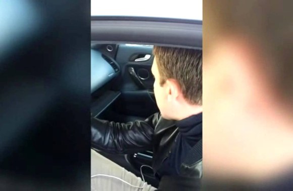 VIDEO kadras: Egidijus Dragūnas (SEL) atsisako policininkui pateikti dokumentus