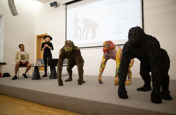 Menininkė Jolita Vaitkutė pristatė naują kūrinį 