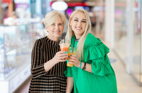 Indrė Stonkuvienė su mama