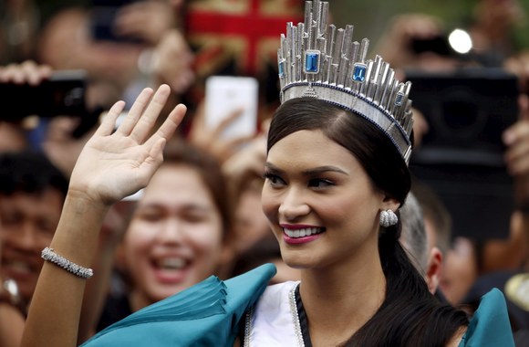 Manila pasitiko „Miss visatos“ nugalėtoją – Pia Alonzo Wurtzbach