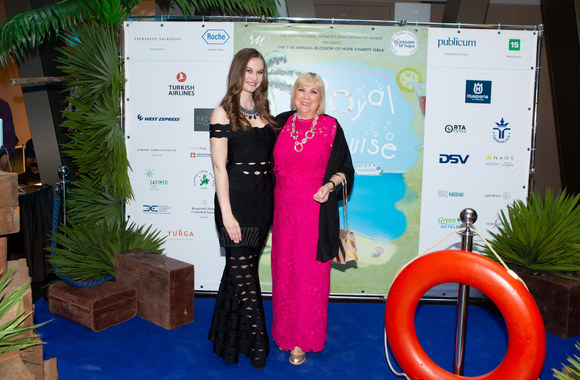 Iškilmingas labdaros renginys „Sužydėjusi viltis“