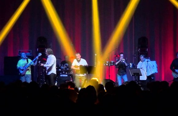 VIDEO kadras: Emir Kusturica ir „No Smoking Orchestra“ koncertas Vilniuje