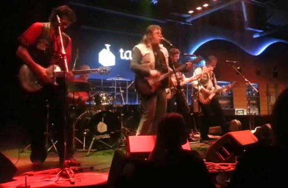 VIDEO kadras: Poliarizuoti Stiklai - \"Raudoni obuoliai\" Tamsta CLUB 2014 10 25