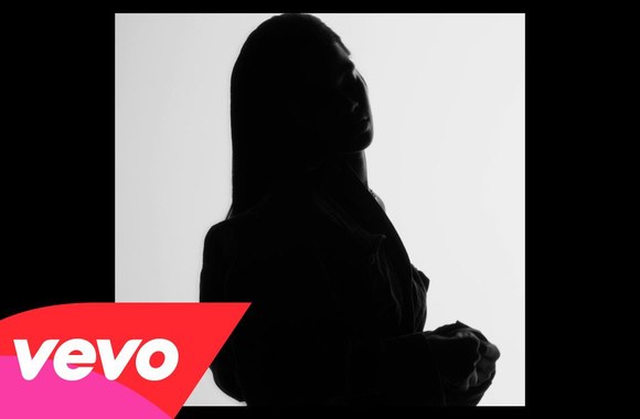 VIDEO kadras: Rihanna And Kanye West And Paul McCartney - FourFiveSeconds
