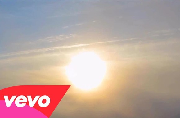 VIDEO kadras: The SKYS - The Pyramid (Official Music Video)