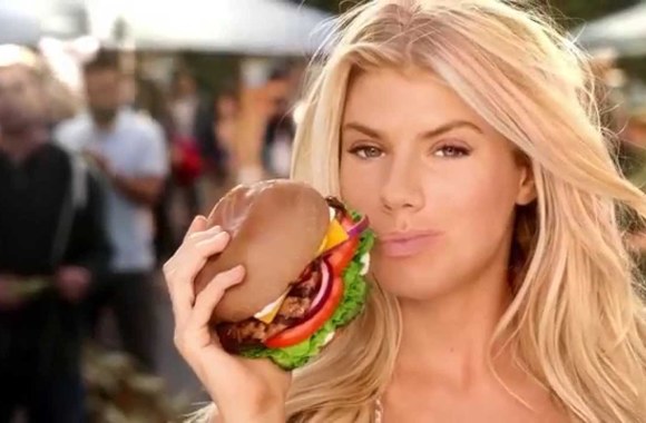 VIDEO kadras: Carl\'s Jr. Charlotte McKinney All-Natural \"Too Hot For TV\" Commercial (Extended Cut)