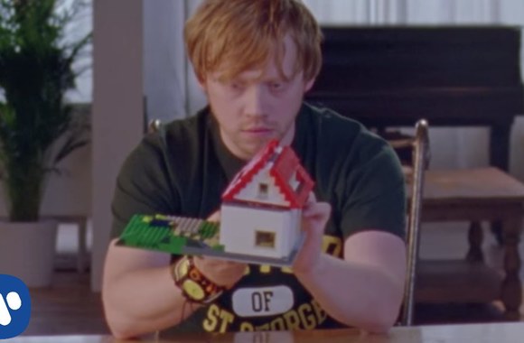 VIDEO kadras: Ed Sheeran – „Lego House“