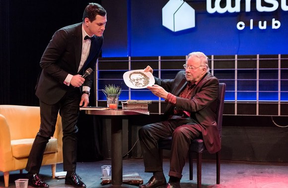 VIDEO kadras: „Kitokie pasikalbėjimai“ su prof. V.Landsbergiu (ved. J.Jankevičius)