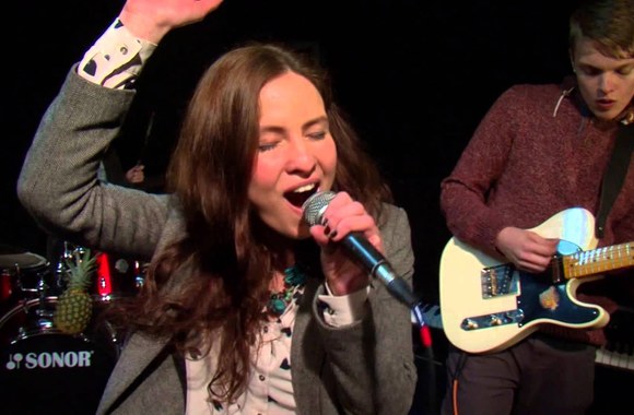 VIDEO kadras: Sofa Nr. 42 - Blogas oras (2015)