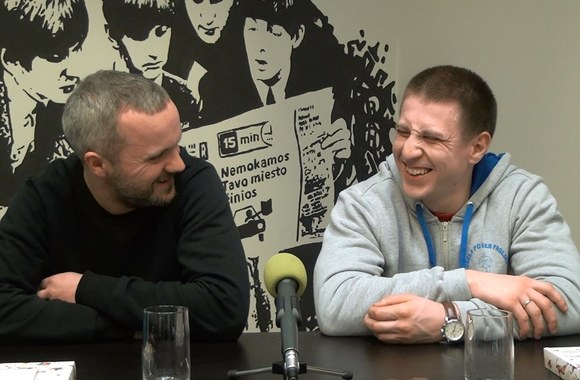 VIDEO kadras: Žmonės.lt tiesioginė vaizdo konferencija: svečiuose - Marius Repšys ir Giedrius Savickas