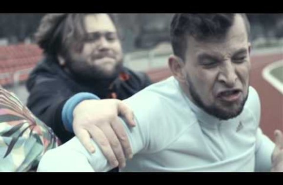 VIDEO kadras: Makchu Pikchu - Take A Bite (Official Video)