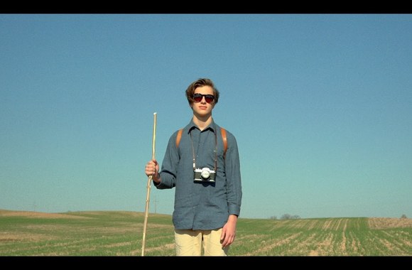 VIDEO kadras: Carnival Youth - Never Have Enough