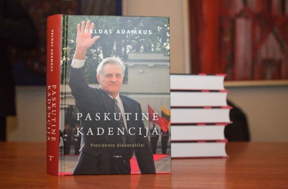 Valdo Adamkaus knyga