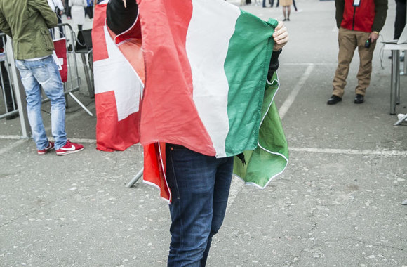  Tūkstančiai žmonių susirinko į antrąjį „Eurovizijos“ pusfinalį