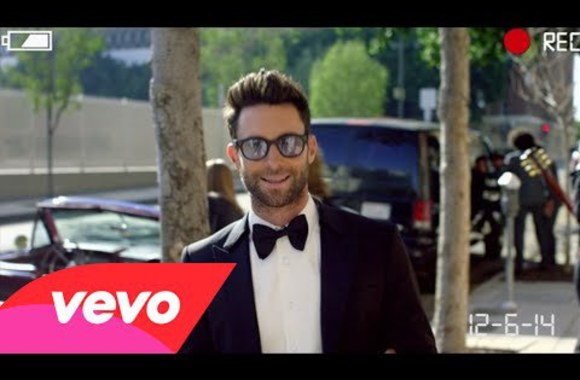 VIDEO kadras: Maroon 5 - Sugar
