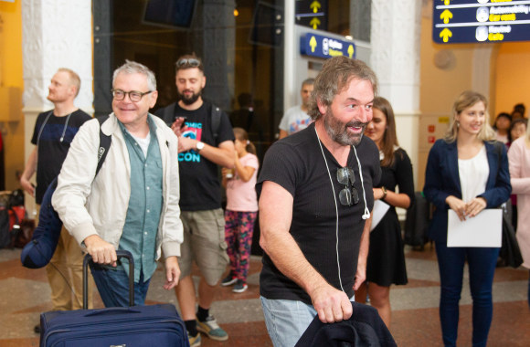 Oro uoste įspūdingai pasitiktos „Comic Con Baltics“ festivalio žvaigždės