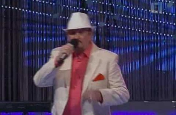 VIDEO kadras: Mūsų dienos - kaip šventė | Adolfas Jarulis \"Myliu tave\"