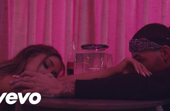 ariana-grande-into-you