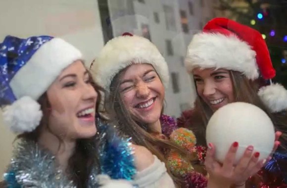 VIDEO kadras: Juk tai Kaledos_Roxy 5