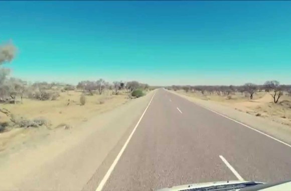 VIDEO kadras: ♦Saulius Prūsaitis - Big Boys Don\'t Cry (Starkaus & Radzevičiaus kelionės: Visos Australijos dulkės)