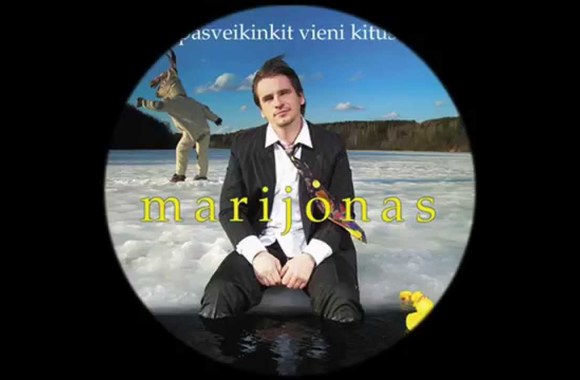 VIDEO kadras: Marijonas Mikutavičius - Velnias, man patinka Kalėdos
