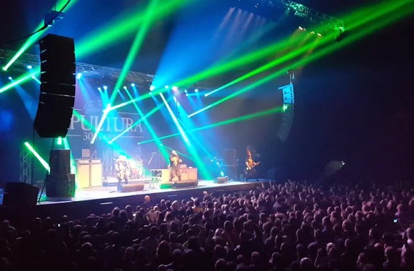 5645bc1ae7a84video_5645bc12cfce2