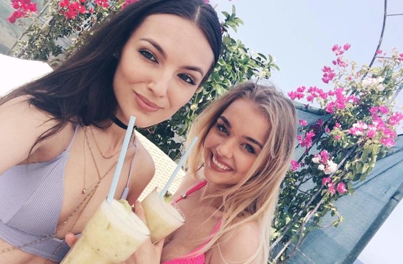 Simona Burbaitė ir Brigita Gaižauskaitė